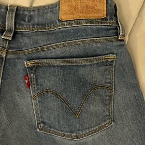Levi’s 473 vintage skinny fit, 98% cotton, size 29x34